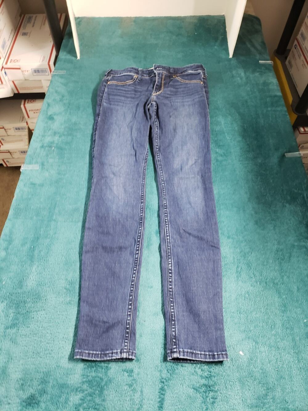 Hollister Jeans Size 3 Womens Blue Pants Stretch Denim Mid Rise Skinny